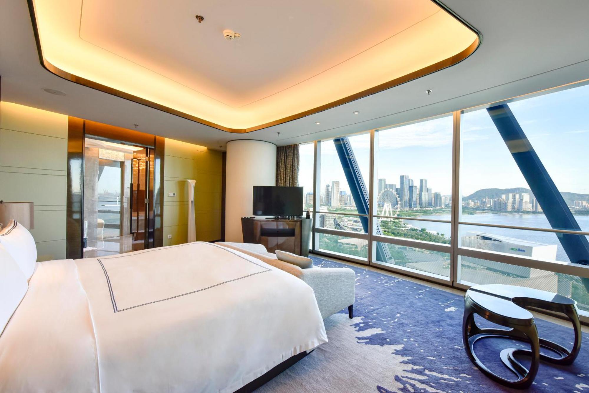 Jw Marriott Hotel Shenzhen Bao'An International Airport Exterior photo